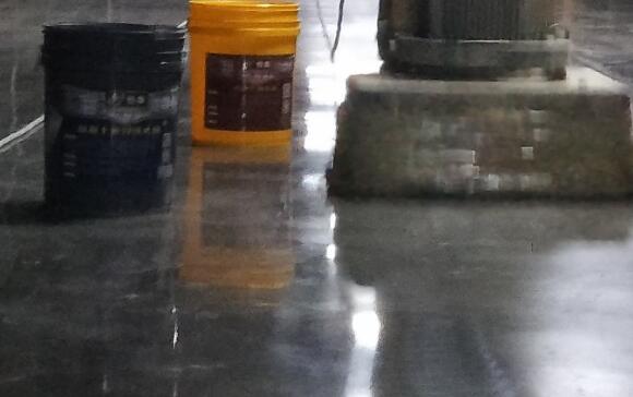 水泥固化剂除了硬化地面之外还有哪些作用？