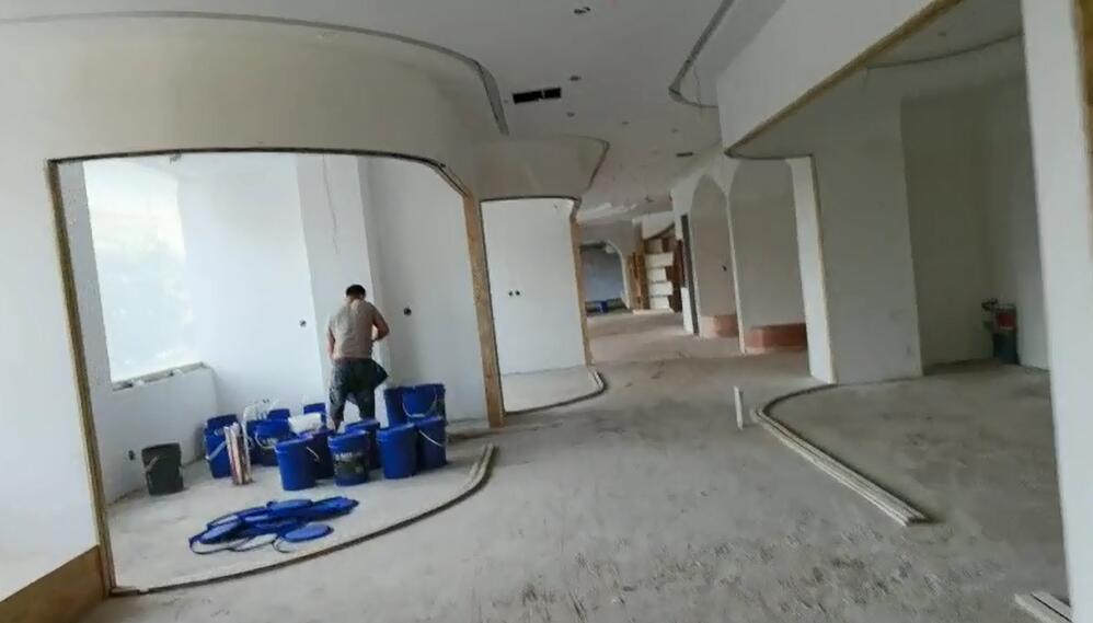 口腔诊所医院地面使用混凝土固化剂固化施工